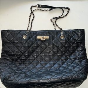 DKNY - Beautiful, soft, black leather quilted tote bag/purse